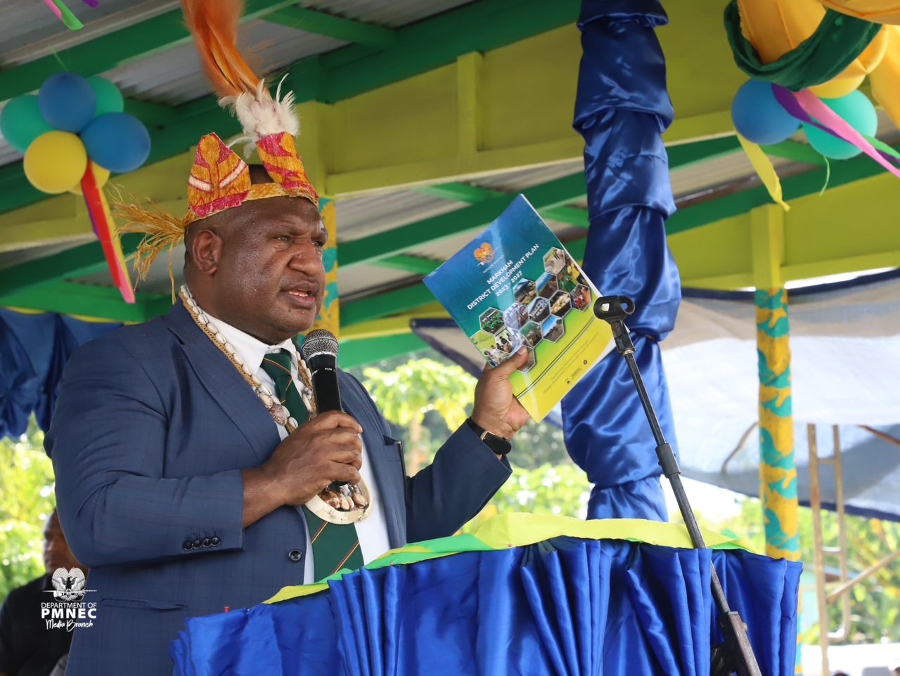 Prime Minister Marape Supports Cocoa Industry in Markham District