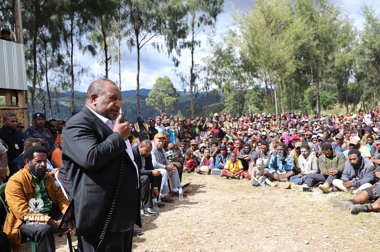 Prime Minister Visits Landslide-Affected Area in Enga Province