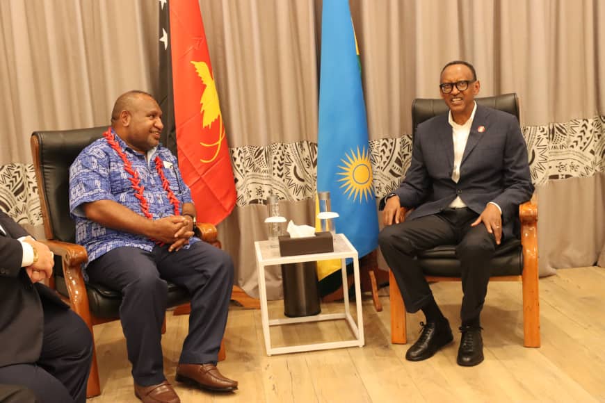 PM MARAPE MEETS PRESIDENT OF RWANDA PAUL KAGAME ON THE SIDELINES OF CHOGM