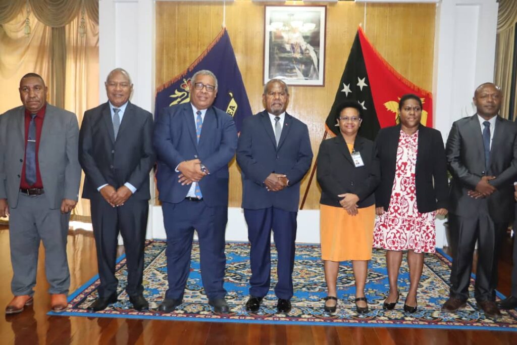 Chief Secretary Signs 4-Year Term Renewed Employment Contract at the ...